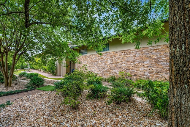 16827 Falcon Sound Dr, Montgomery, TX 77356 - view of yard