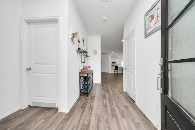 4710 Jasmine Heather Ln, Baytown, TX 77521 - corridor featuring wood finished floors, recessed lighting, and baseboards