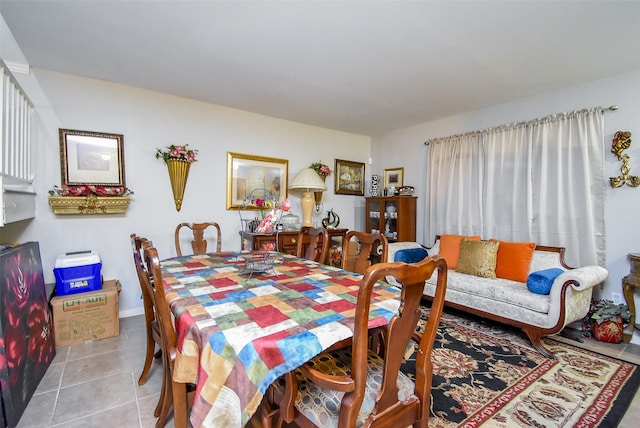 2924 Camelot Ln, Missouri City, TX 77459 - dining space with light tile patterned flooring