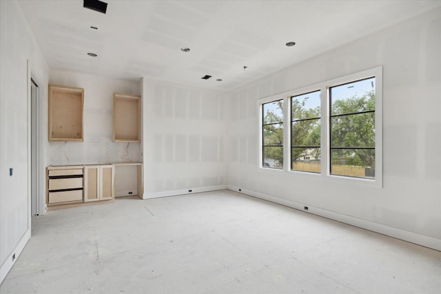 1710 Ebony Ln, Houston, TX 77018 - unfurnished living room featuring baseboards