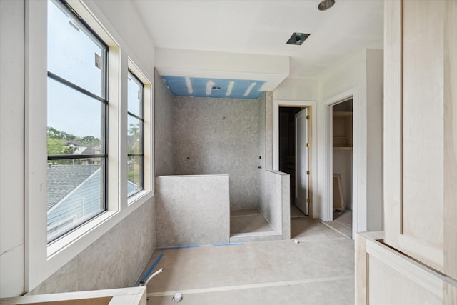 1710 Ebony Ln, Houston, TX 77018 - view of bathroom