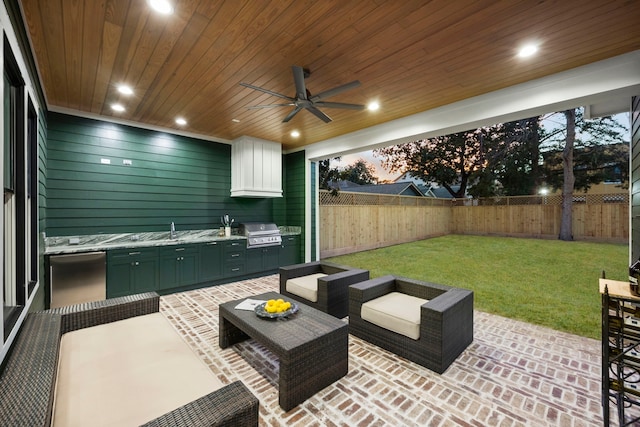 1710 Ebony Ln, Houston, TX 77018 - view of patio / terrace with a ceiling fan, a sink, and an outdoor living space