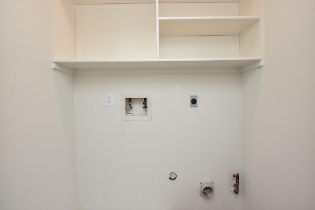 4026 Almond Lake Dr, Houston, TX 77047 - washroom featuring gas dryer hookup, washer hookup, and electric dryer hookup