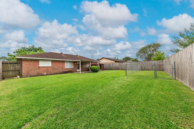 7306 Nightingale Cir, Texas City, TX 77591 - view of yard