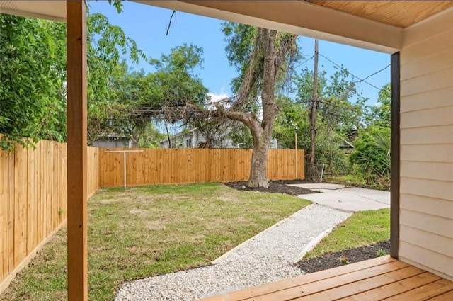 2811 Winbern St, Houston, TX 77004 - view of yard with a patio area