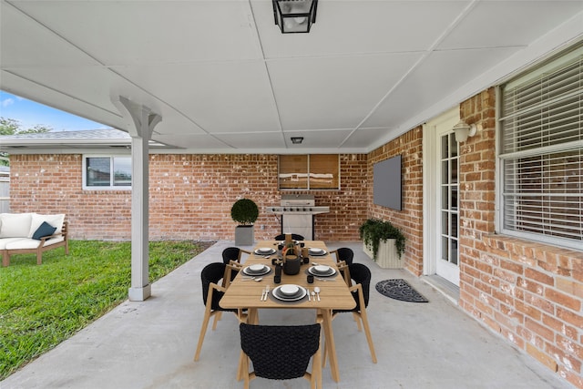 1102 Brenda Dr, Deer Park, TX 77536 - view of patio featuring outdoor dining space