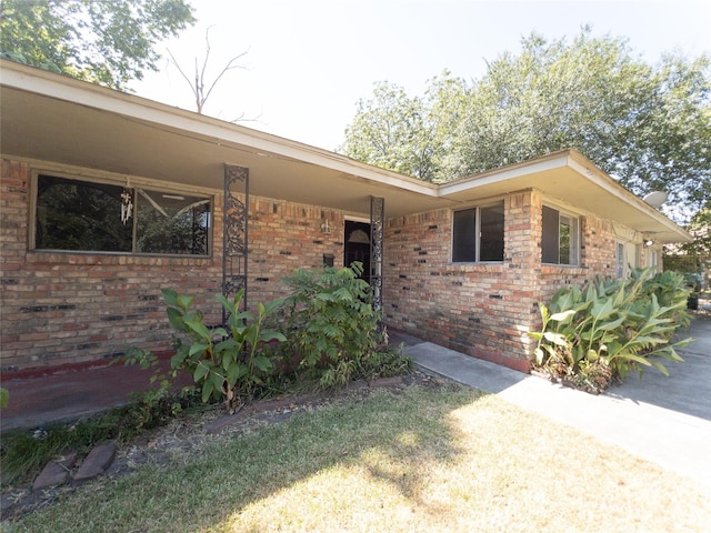 814 Eastlake St, Houston, TX 77034 - photo 2