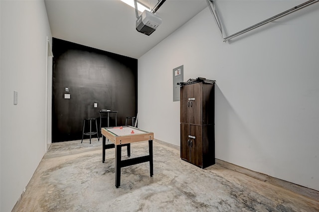 2105 Sam Wilson St Unit C, Houston, TX 77020 - office space with concrete floors, electric panel, and a garage