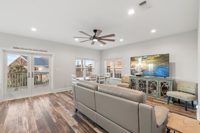 22516 Bay Point Dr, Galveston, TX 77554 - living room with ceiling fan, recessed lighting, wood finished floors, and baseboards