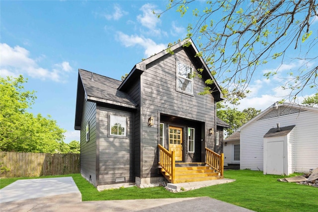 5004 Park Dr, Houston, TX 77023 - view of front of house with roof with shingles and an outdoor structure