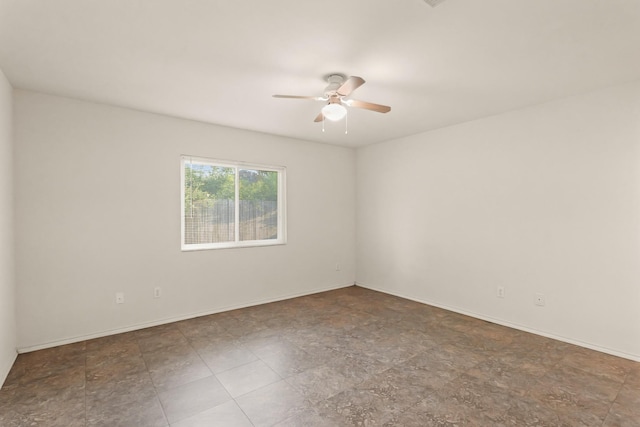6427 Burdine Ct, Houston, TX 77085 - unfurnished room featuring a ceiling fan and baseboards