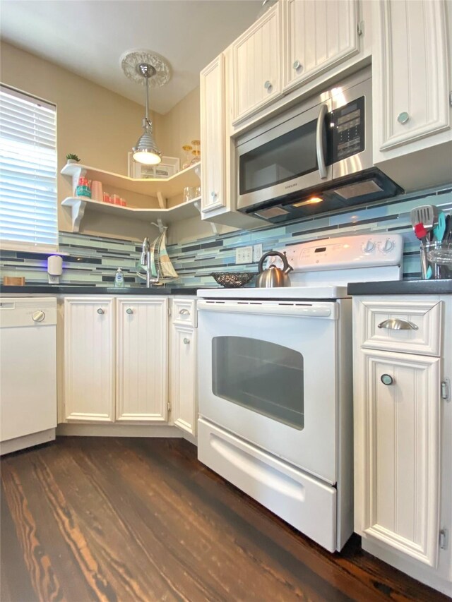 1611 Avenue N 1/2 Ave N 1/2, Galveston, TX 77550 - photo 9
