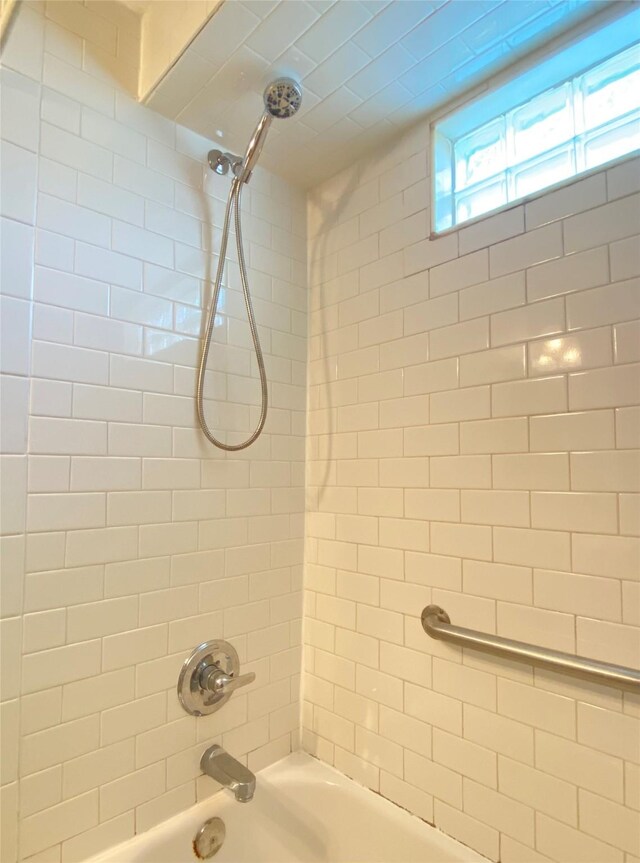 1611 Avenue N 1/2 Ave N 1/2, Galveston, TX 77550 - photo 34