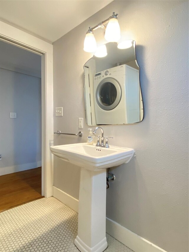 1611 Avenue N 1/2 Ave N 1/2, Galveston, TX 77550 - photo 35