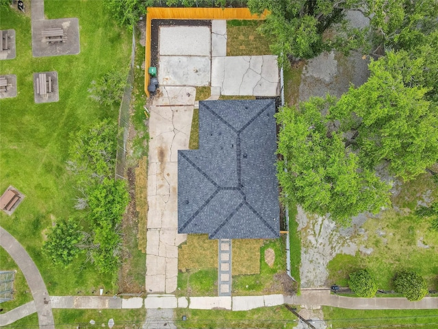 5115 Clay St, Houston, TX 77023 - drone / aerial view