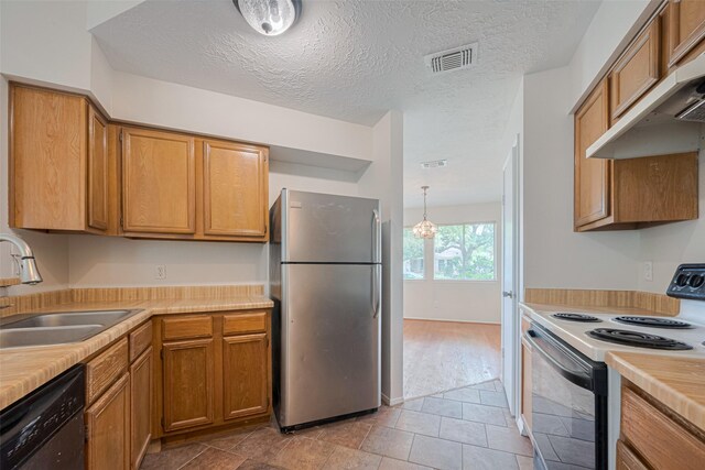 13818 Kensington Pl, South Houston, TX 77034 - photo 9