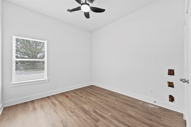 7989 Sunbury St, Houston, TX 77028 - photo 11