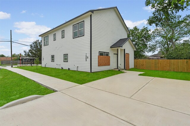 7989 Sunbury St, Houston, TX 77028 - photo 18