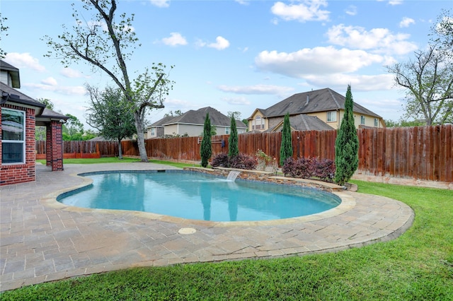 5402 Bending Branch Dr, Missouri City, TX 77459 - view of pool with a patio