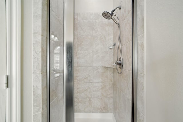 20688 Oakhurst Meadows Dr, Porter, TX 77365 - bathroom featuring a stall shower