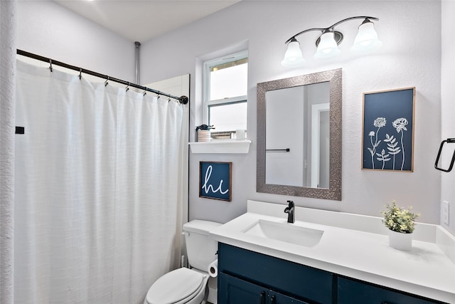 12078 County Road 175, Iola, TX 77861 - full bathroom with vanity, toilet, and a shower with curtain
