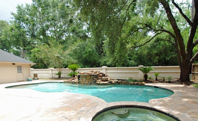 16611 Hope Farm Ln, Cypress, TX 77429 - view of pool featuring a fenced backyard, a patio, and a pool with connected hot tub
