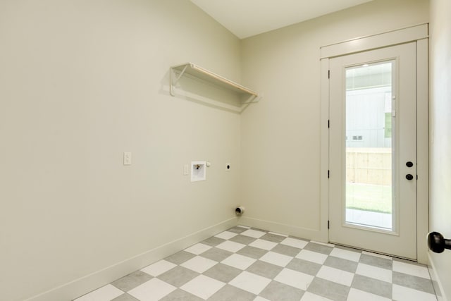 5206 4th St, Danbury, TX 77534 - laundry room with electric dryer hookup, washer hookup, baseboards, and light flooring