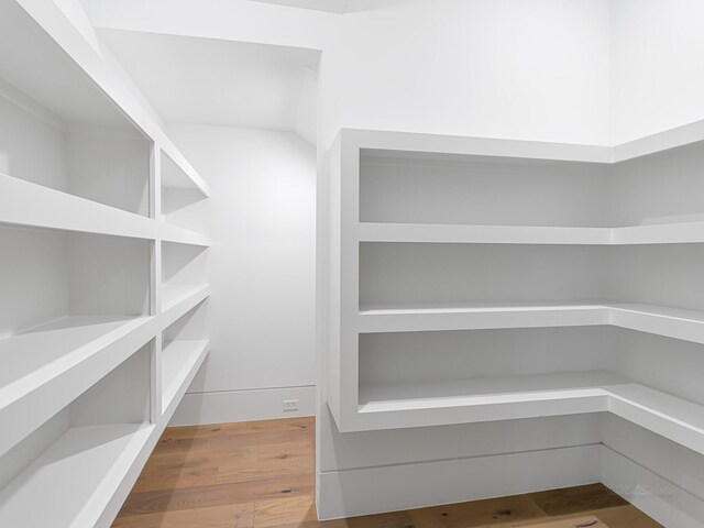 2037 Norfolk St, Houston, TX 77098 - view of pantry