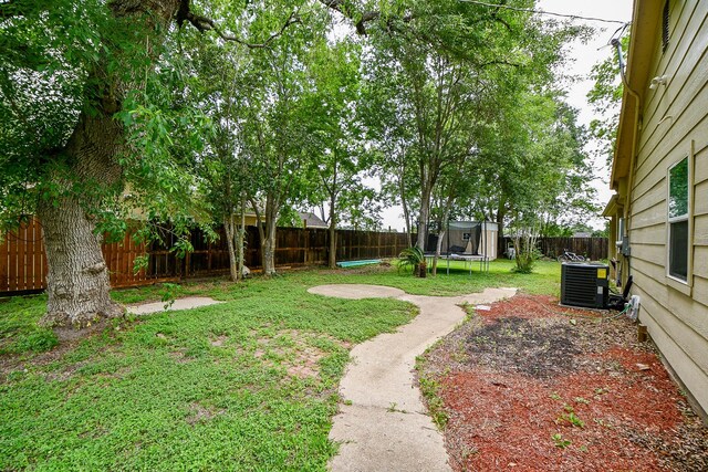 15115 Monrad Dr, Houston, TX 77053 - view of yard featuring cooling unit