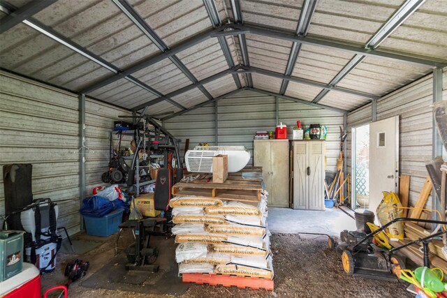 404 E Alabama St, Wharton, TX 77488 - view of garage