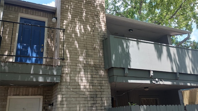 9797 Leawood Blvd Unit 408, Houston, TX 77099 - view of side of home