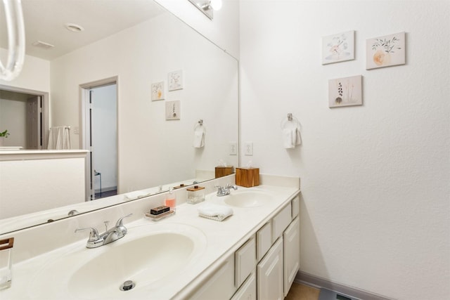 17218 Marquette Point Ln, Humble, TX 77346 - full bathroom featuring double vanity