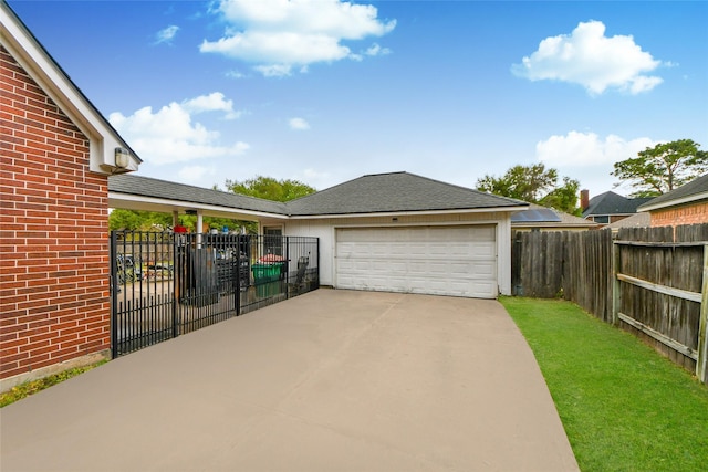 23214 Gatecreek Ct, Katy, TX 77494 - view of garage