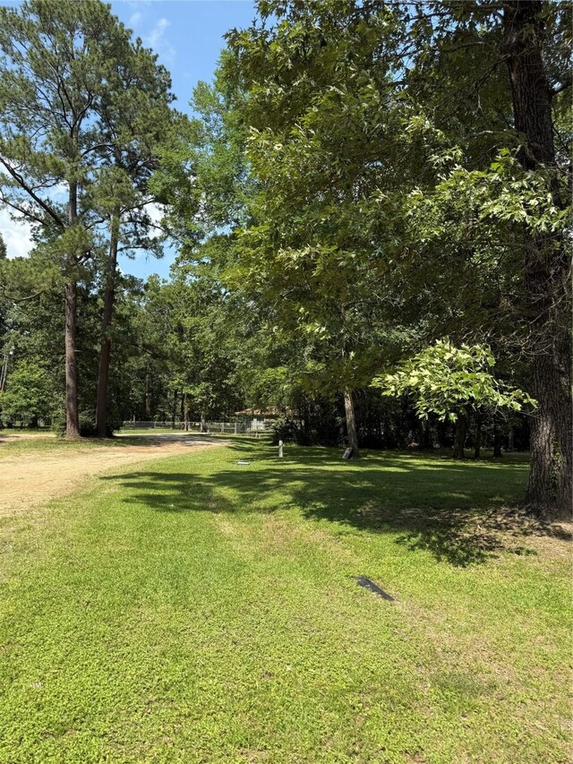 230 Hideout Cir, Livingston, TX 77351