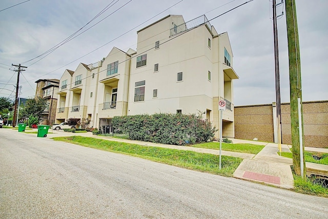1613 Bonner St, Houston, TX 77007 - view of building exterior