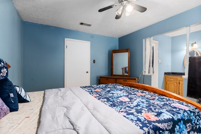 2395 Southline Rd, Conroe, TX 77384 - photo 15