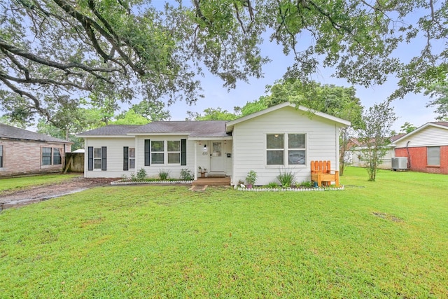 630 N Rockisland St, Angleton, TX 77515 - photo 1