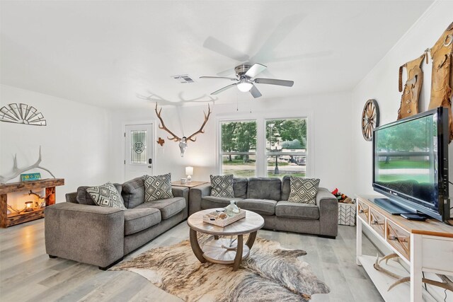630 N Rockisland St, Angleton, TX 77515 - photo 3