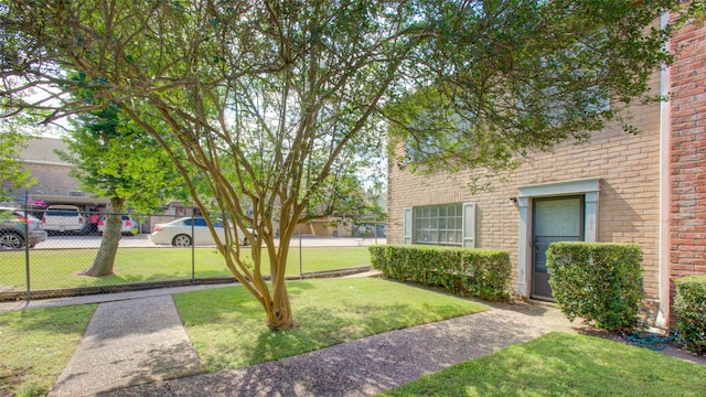 4124 Belle Park Dr, Houston, TX 77072 - view of yard