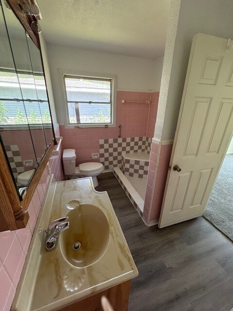 828 23rd Ave N, Texas City, TX 77590 - photo 7