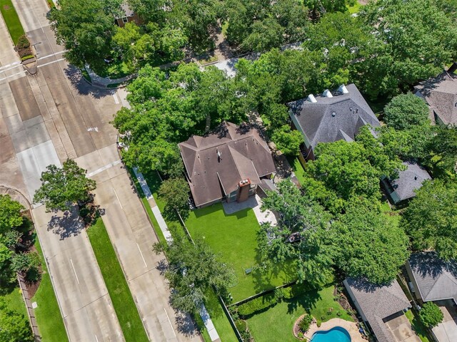 1017 Oak Knoll Ct, Sugar Land, TX 77498 - aerial view of a pool