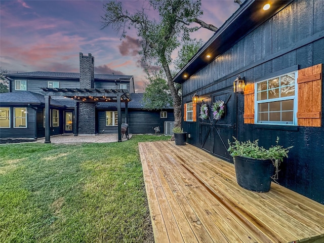 2106 Teague Rd, Houston, TX 77080 - view of grassy yard featuring a pergola and a deck