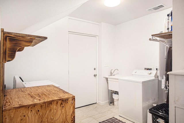 2778 Fm 2610th Rd, Cleveland, TX 77327 - washroom featuring washer / clothes dryer