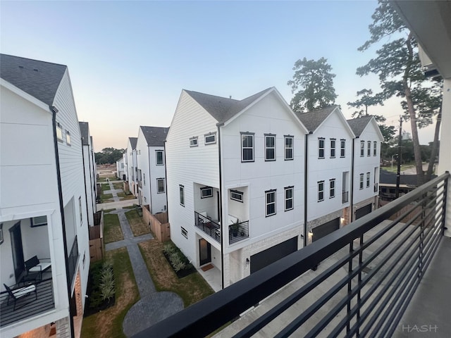 5402 Wheatley St Unit D, Houston, TX 77091 - view of balcony at dusk