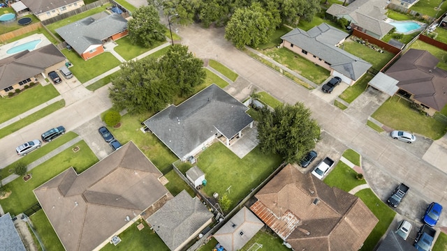 2701 Oaks Dr, Pasadena, TX 77502 - aerial perspective of suburban area