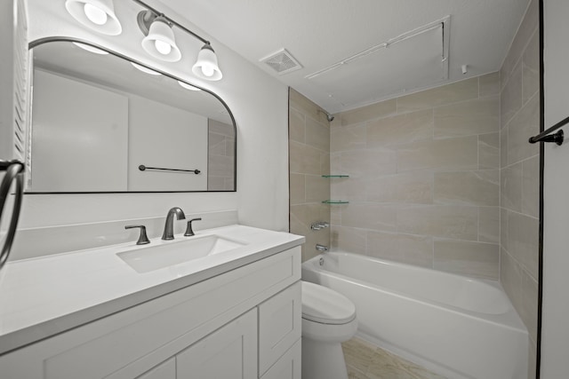 3500 Tangle Brush Dr Unit 48, The Woodlands, TX 77381 - bathroom with vanity, toilet, and washtub / shower combination