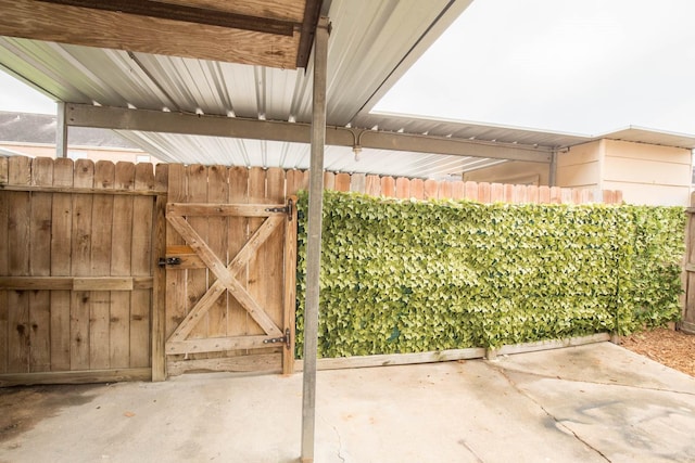 4064 Belle Park Dr Unit 4064, Houston, TX 77072 - view of patio with a gate