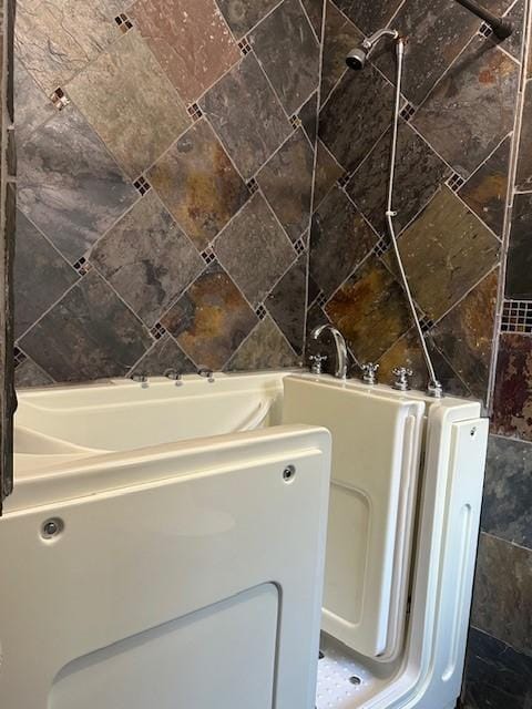 9719 Lawngate Dr, Houston, TX 77080 - washroom with tile walls