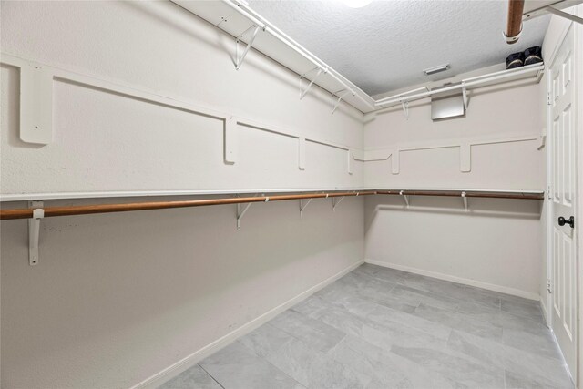 4130 Tree Moss Pl, Humble, TX 77346 - view of spacious closet