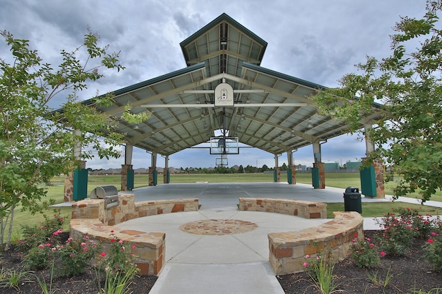 9607 Woodcliff Lake Dr, Spring, TX 77379 - view of home's community featuring a gazebo